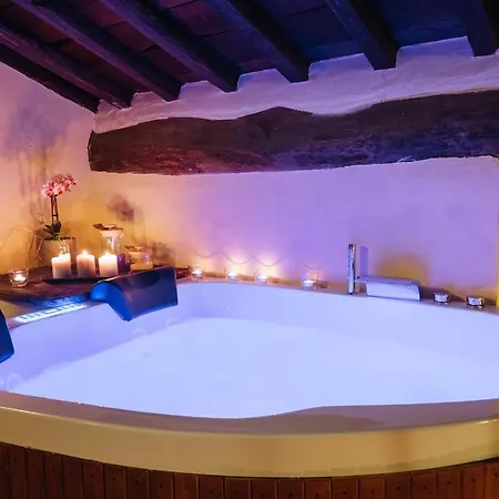 Convento San Bartolomeo - Piscina Esterna Riscaldata אבדיאה סאן סלבטורה