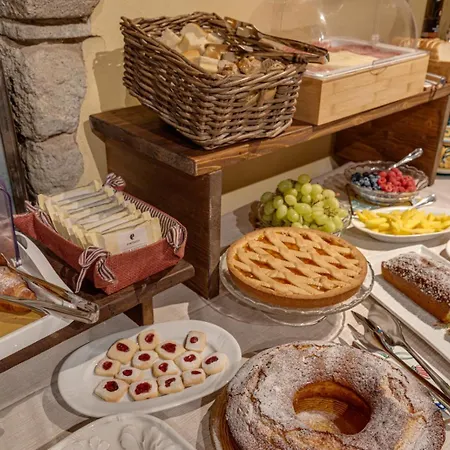 Convento San Bartolomeo - Piscina Esterna Riscaldata אבדיאה סאן סלבטורה