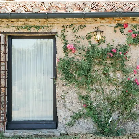 מלון Convento San Bartolomeo - Piscina Esterna Riscaldata אבדיאה סאן סלבטורה